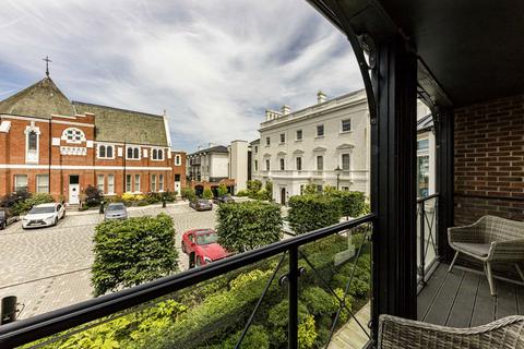 32 Egerton Drive, Isleworth, TW7 7EQ