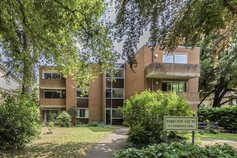 1 bedroom flat for sale, Cambridge Park, East Twickenham TW1