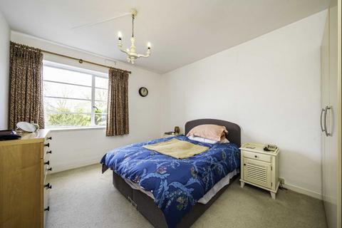 1 bedroom flat for sale, Cambridge Park, East Twickenham TW1