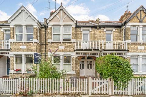 2 bedroom flat for sale, Winchester Road, St Margarets TW1