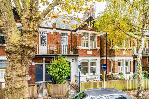 2 bedroom flat to rent, Sidney Road, St Margarets TW1