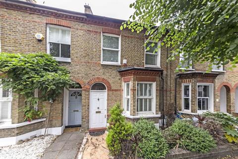 3 bedroom house to rent, South Western Road, Twickenham TW1