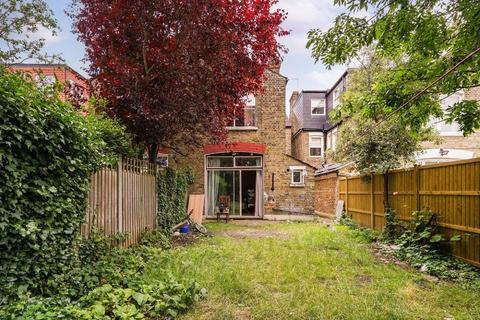 4 bedroom semi-detached house for sale, Wyatt Park Road, London SW2