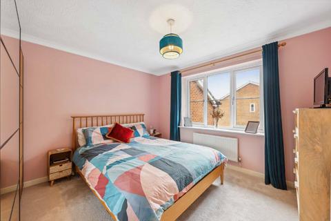 3 bedroom house for sale, Woodgate Drive, London SW16