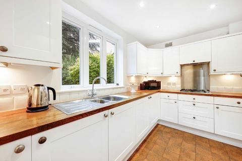 3 bedroom semi-detached house for sale, Rural Way, London SW16