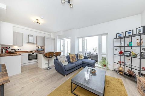 1 bedroom flat for sale, Ambleside Avenue, London SW16