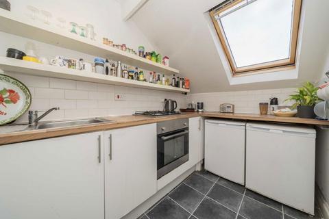 1 bedroom flat for sale, Tierney Road, London SW2