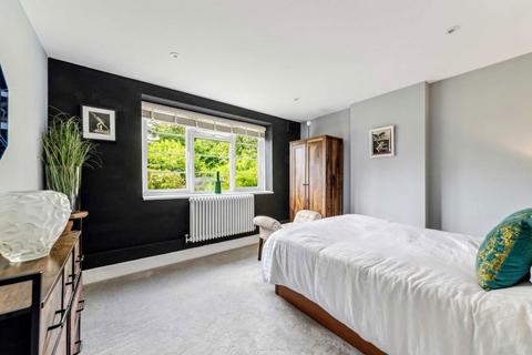 2 bedroom flat for sale, Leigham Court Road, London SW16