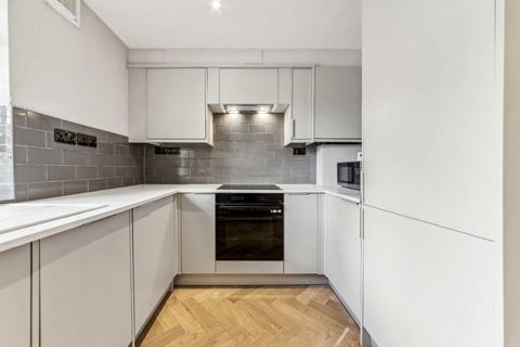 2 bedroom flat for sale, Leigham Court Road, London SW16