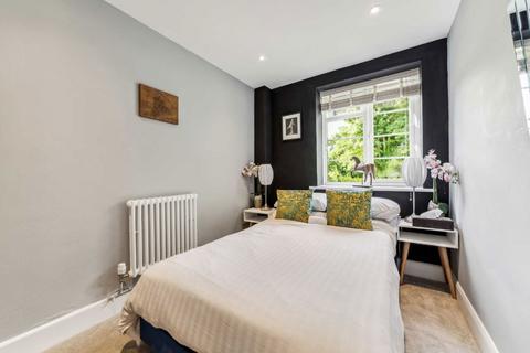 2 bedroom flat for sale, Leigham Court Road, London SW16