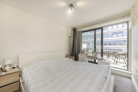 1 bedroom flat for sale, Streatham High Road, London SW16