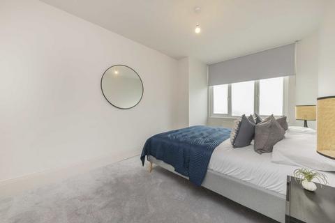 2 bedroom flat for sale, Glencairn Road, London SW16