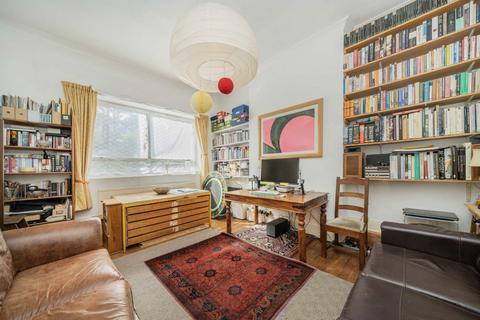 1 bedroom flat for sale, Knollys Road, London SW16