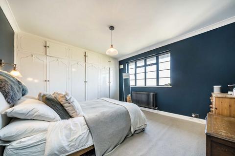 2 bedroom flat for sale, Leigham Court Road, London SW16