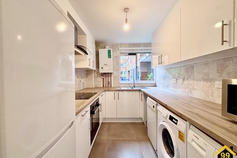 2 bedroom flat for sale, Homefield Park, Sutton, Surrey, SM1