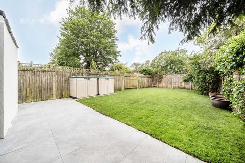 85 Wyatt Park Road, London, SW2 3TW