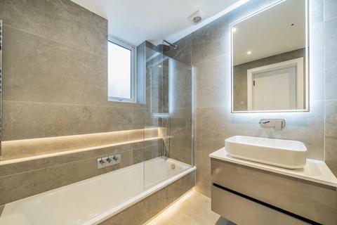 85 Wyatt Park Road, London, SW2 3TW