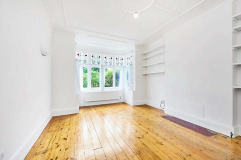 2 bedroom flat for sale, Wyatt Park Road, London SW2