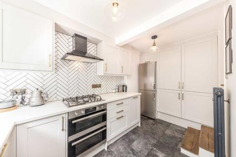 1 bedroom flat for sale, Knollys Road, London SW16