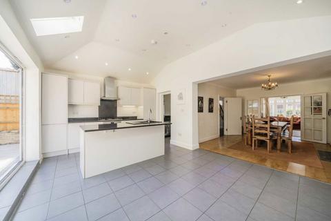 3 bedroom house for sale, St. Julian's Close, London SW16