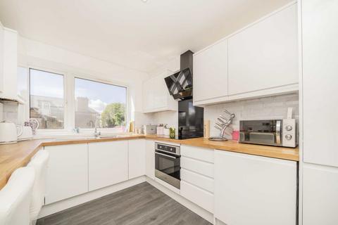 2 bedroom flat for sale, Christchurch Road, London SW2