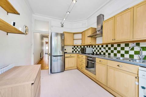 4 bedroom house for sale, Amesbury Avenue, London SW2