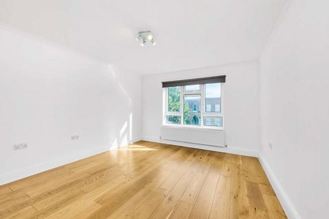 2 bedroom flat for sale, Vincennes Estate, London SE27