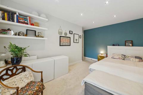 Flat 3, Harford Court, 3a Palace Road, London, SW2 3DY