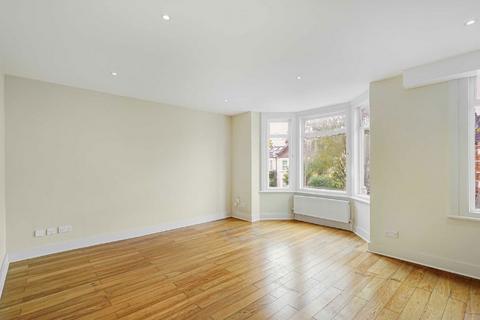 2 bedroom flat for sale, Gleneagle Road, London SW16