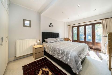 1 bedroom flat for sale, Babington Road, London SW16