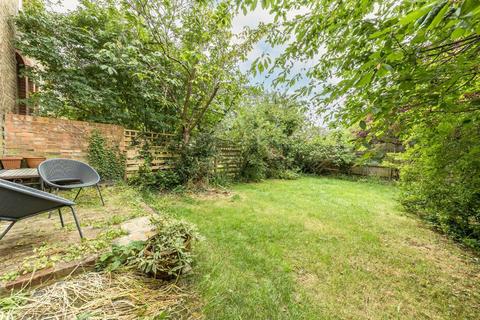 Flat 2, 3 Grasmere Road, London, SW16 2DA