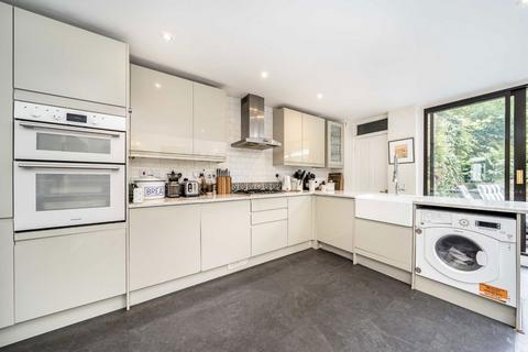 5 bedroom terraced house for sale, Whiteley Road, London SE19