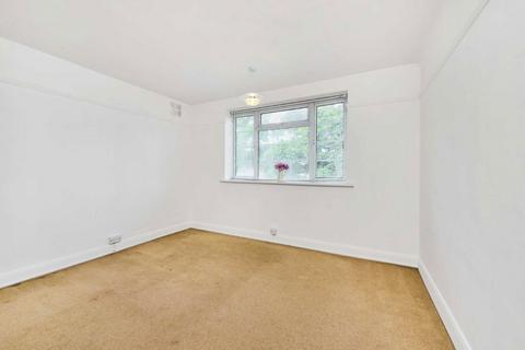 2 bedroom flat for sale, Leigham Court Road, London SW16