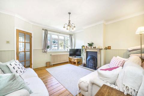 3 bedroom semi-detached house for sale, Willow Way, Sunbury-On-Thames TW16