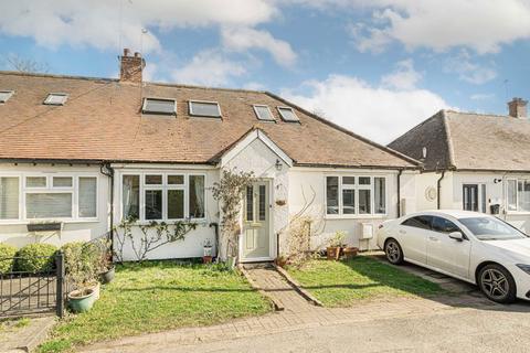 3 Willow Way, Sunbury-on-thames, TW16 6BT