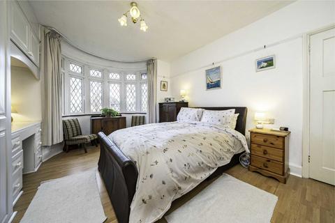 6 bedroom detached house for sale, The Avenue, Sunbury-On-Thames TW16