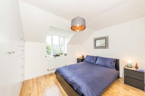 2 bedroom house for sale, Henry Tate Mews, London SW16