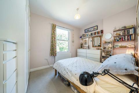 1 bedroom flat for sale, Madeira Road, London SW16