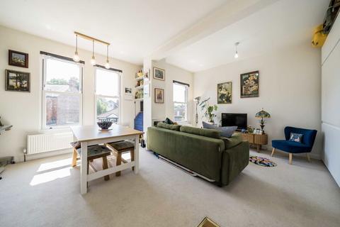 1 bedroom flat for sale, Madeira Road, London SW16