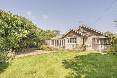 4 bedroom bungalow for sale, Parke Road, Sunbury-On-Thames TW16