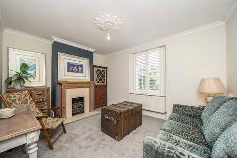 3 bedroom terraced house for sale, Green Street, Sunbury-On-Thames TW16