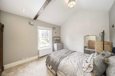 31 Green Street, Sunbury-on-thames, TW16 6RE