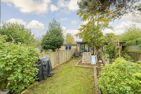 77 French Street, Sunbury-on-thames, TW16 5JL