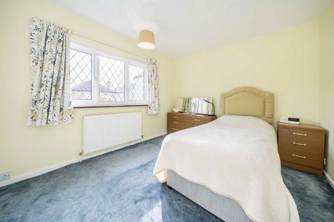 42 Sunmead Road, Sunbury-on-thames, TW16 6PE