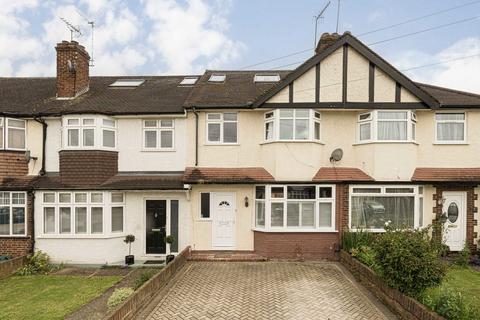 4 bedroom terraced house for sale, Evelyn Crescent, Sunbury-On-Thames TW16