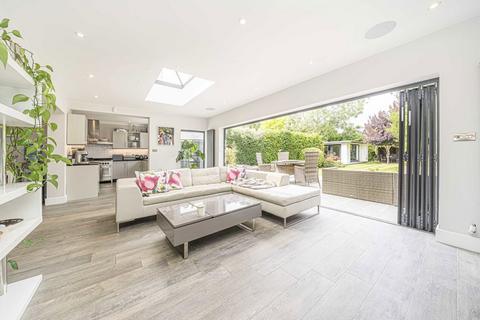 4 bedroom detached house for sale, Harfield Road, Sunbury-On-Thames TW16