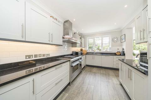 4 bedroom detached house for sale, Harfield Road, Sunbury-On-Thames TW16