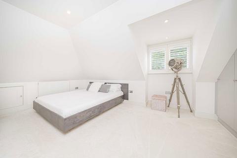 5 bedroom detached house for sale, Maryland Way, Sunbury-On-Thames TW16