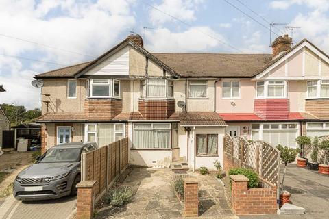 3 bedroom terraced house for sale, Evelyn Crescent, Sunbury-On-Thames TW16