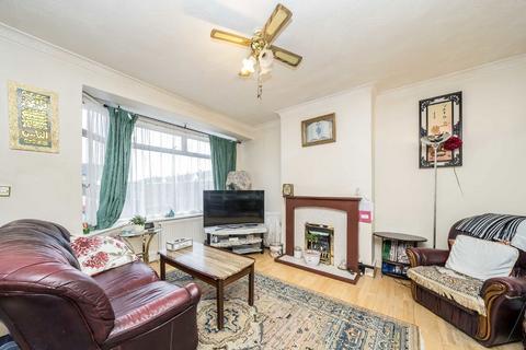 3 bedroom terraced house for sale, Evelyn Crescent, Sunbury-On-Thames TW16